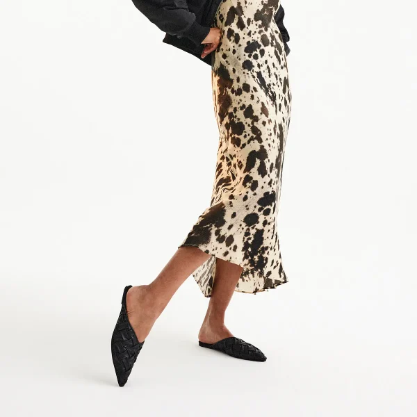 Rollie Soft Woven Pointed Mule