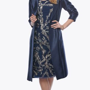 The Embroidered Dress with Shantung Jacket is a timeless look that is both luxurious and refined. This outfit is definitely meant for special moments.