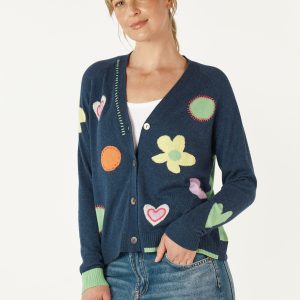 The Happy Cardi is such a cozy and versatile piece! This lightweight knit is ideal for layering during cooler weather. Pair with denim and sneakers.