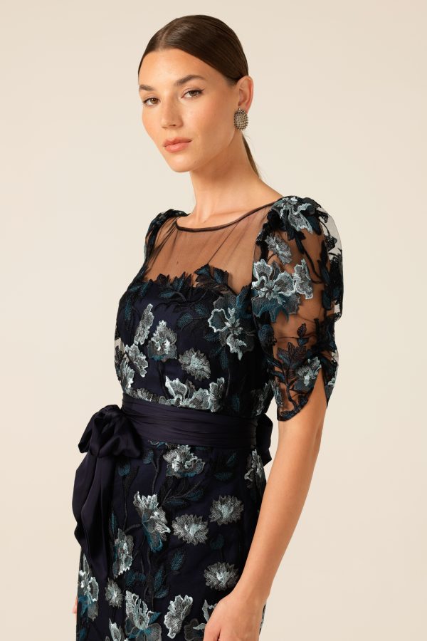 Portal Palace Dress - Image 4