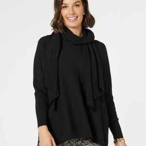 Stay stylish and warm with the versatile Remy Scarf Knit.This 2 in 1 acts as both a scarf and a knitted top, perfect for keeping you cosy in colder weather.
