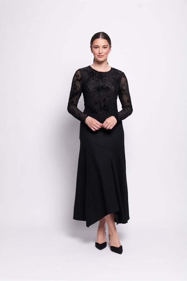Foil International Velvet Crew in Splatter Black - Image 3