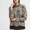 A soft and lightweight jersey fabric, offering comfort and breathability. Straight design, which provides a relaxed and easygoing silhouette.